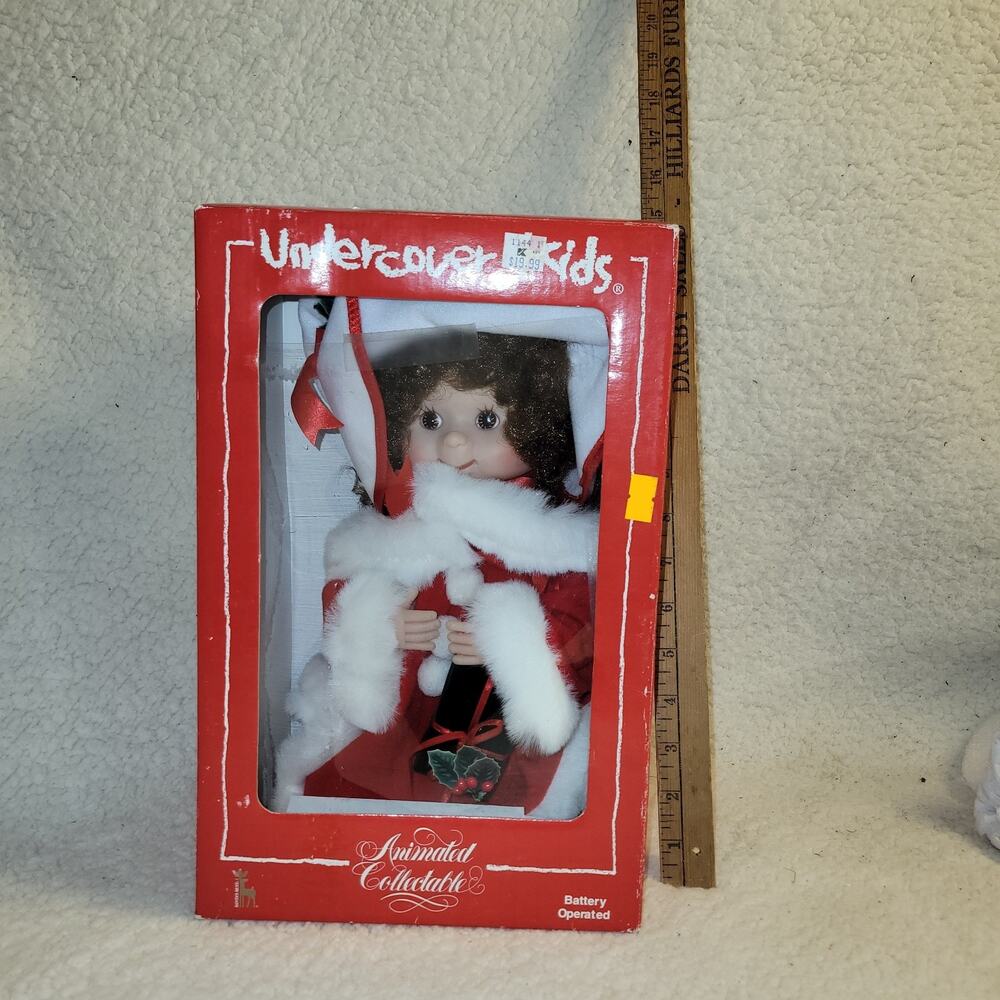 Santa's Best Undercover Christmas Kids Girl RARE With Box!‎ Works
